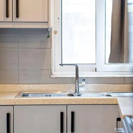 Sea, N' Style La Bella's Port & Retreat *