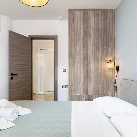 Sea, N' Style La Bella's Port & Retreat *