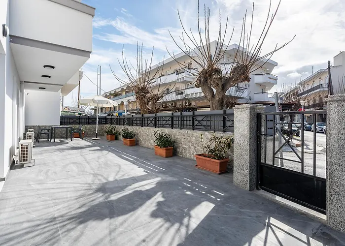 Sea, N' Style La Bella's Port & Retreat Kos By