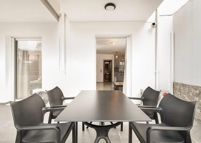 Sea, N' Style La Bella's Port & Retreat * Kos By