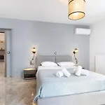 Sea, N' Style La Bella's Port & Retreat Daire