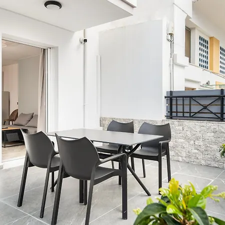 Sea, N' Style La Bella's Port & Retreat Appartement Kos-stad